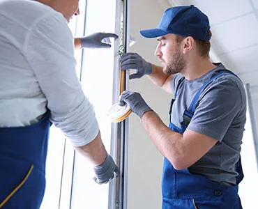 glass repair experts in Sunrise, FL