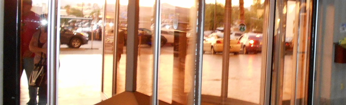 Storefront Glass Repair Cost in Sunrise, FL